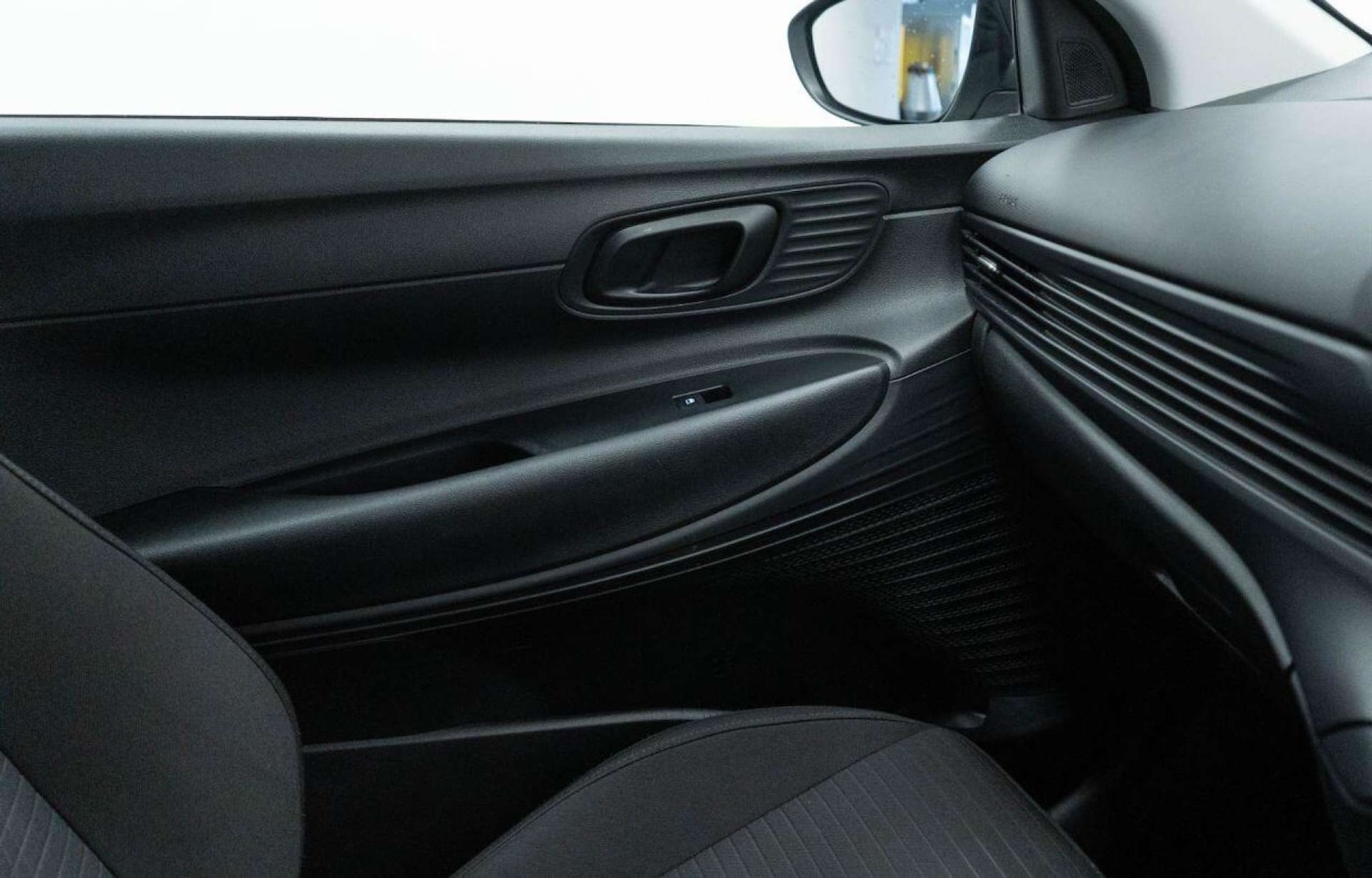 Used Hyundai i20 2022 for sale - 77930898: Photo 31