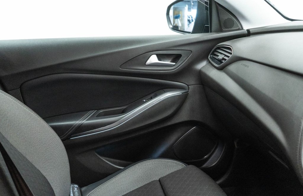 Used Vauxhall Grandland X 2020 for sale - 76535625: Photo 32