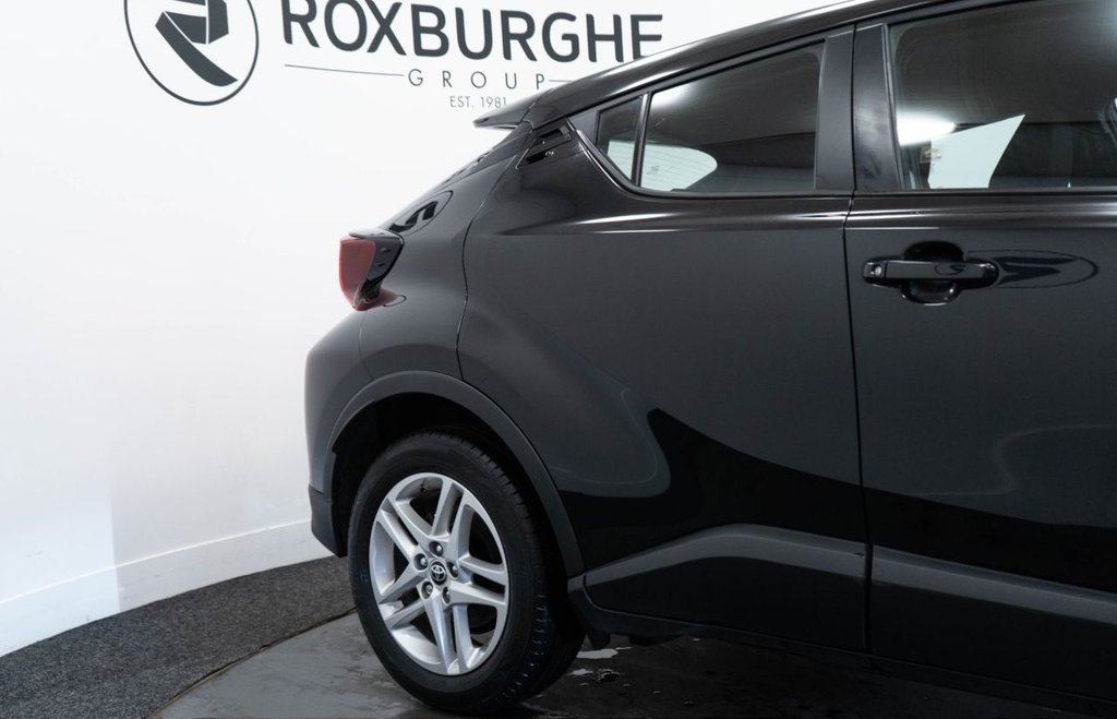 Used Toyota C-HR 2022 for sale - 77520649: Photo 14