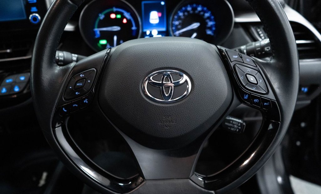 Used Toyota C-HR 2022 for sale - 77520649: Photo 24