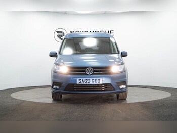 Used Volkswagen Caddy Maxi Life 2019 for sale - 75389254: Photo