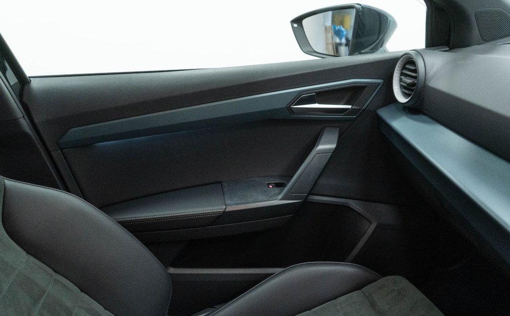 Used SEAT Arona 2024 for sale - 76768260: Photo 29