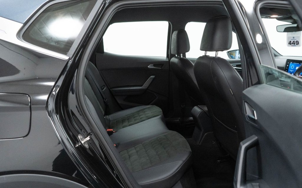 Used SEAT Arona 2024 for sale - 76768260: Photo 31