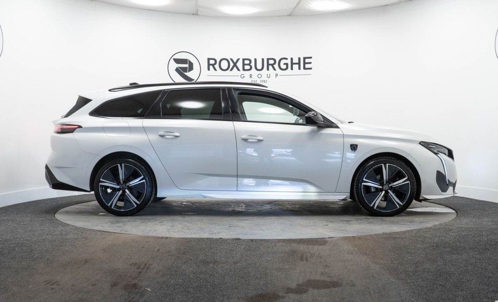 Used Peugeot 308 2022 for sale - 77608733: Photo 9