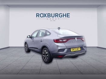 Used Renault Arkana 2023 for sale - 77930679: Photo