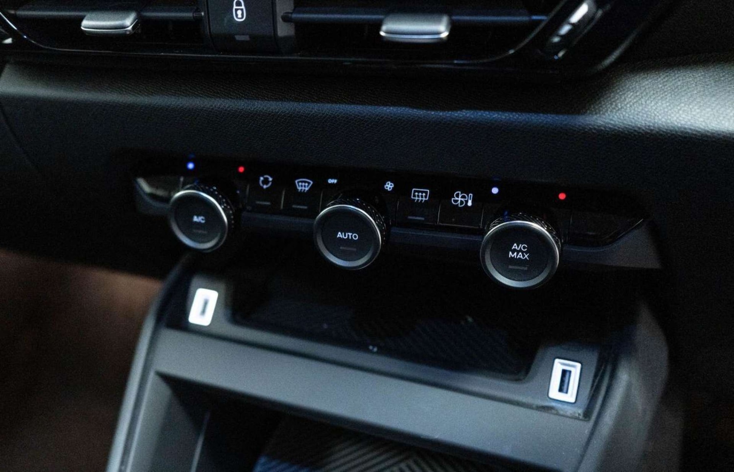 Used Citroen C4 2023 for sale - 77930813: Photo 28