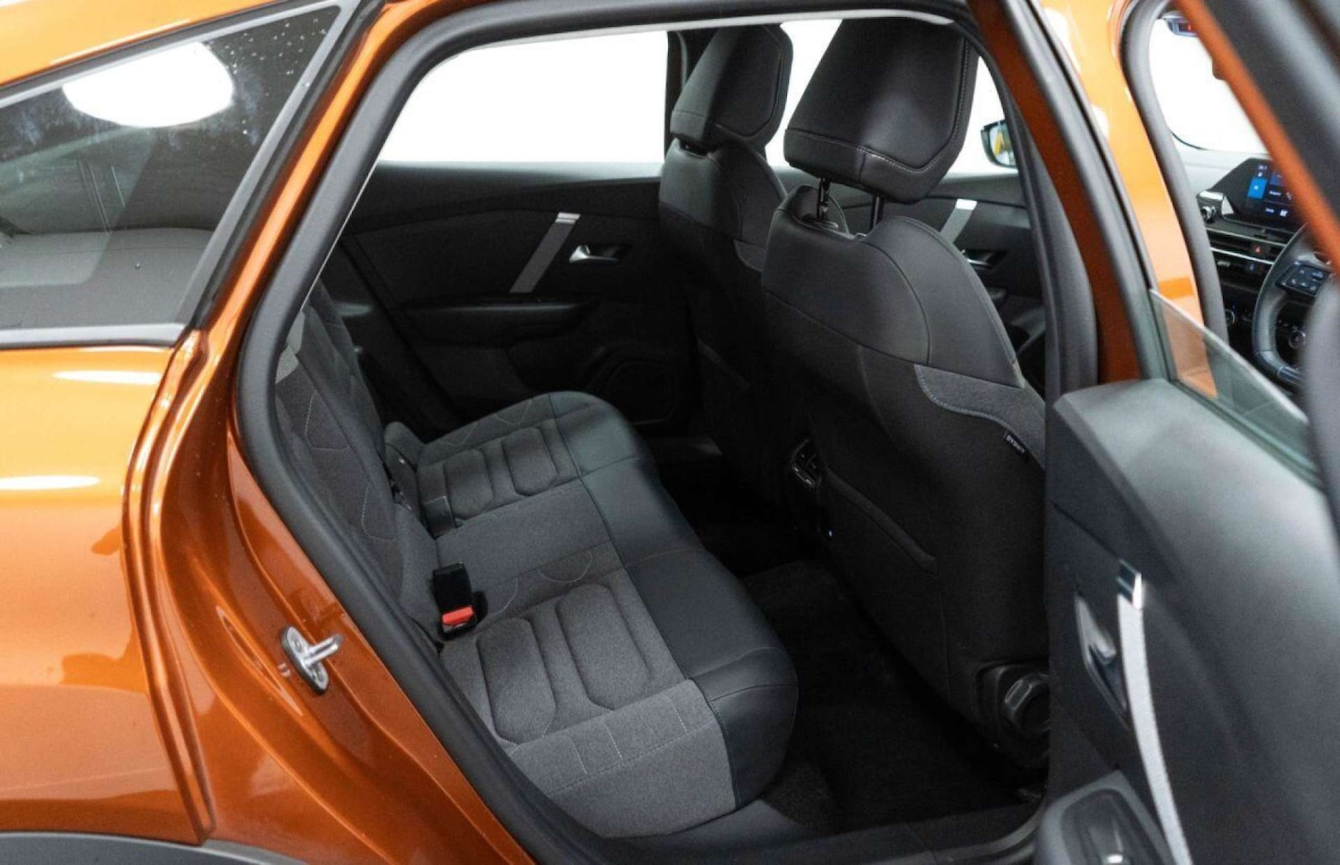 Used Citroen C4 2023 for sale - 77930813: Photo 32