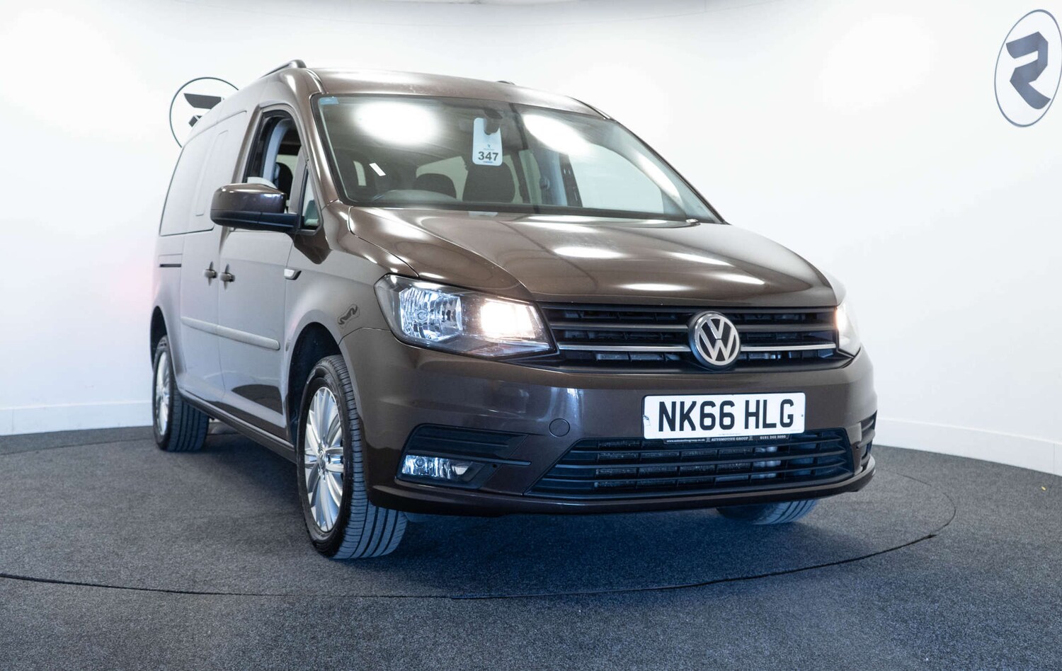 Used Volkswagen Caddy Maxi Life 2017 for sale - 77950476: Photo 10