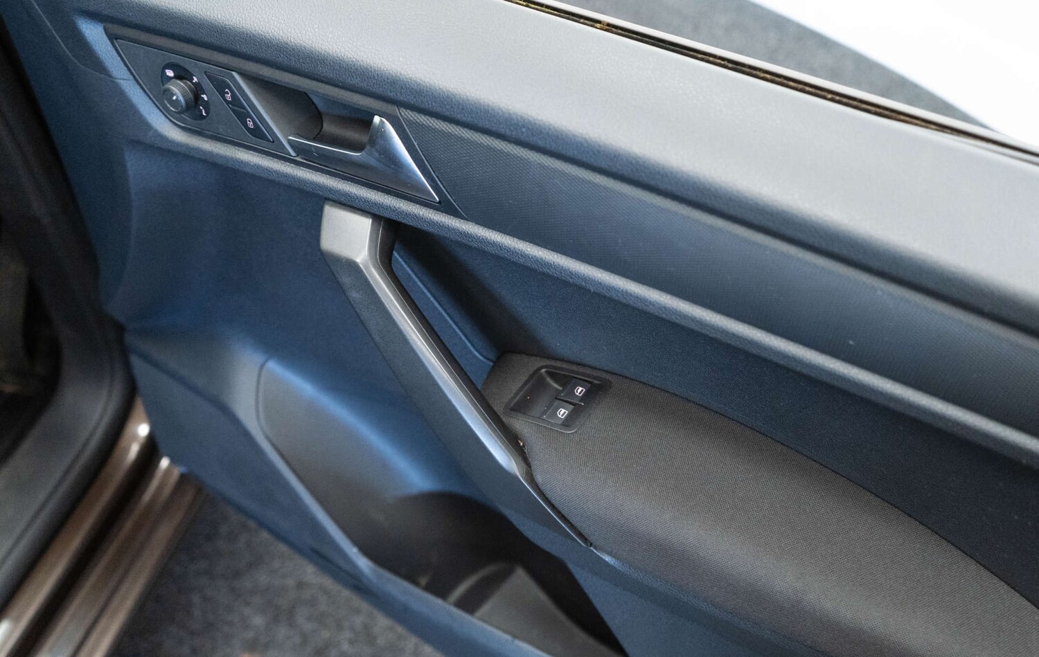 Used Volkswagen Caddy Maxi Life 2017 for sale - 77950476: Photo 25