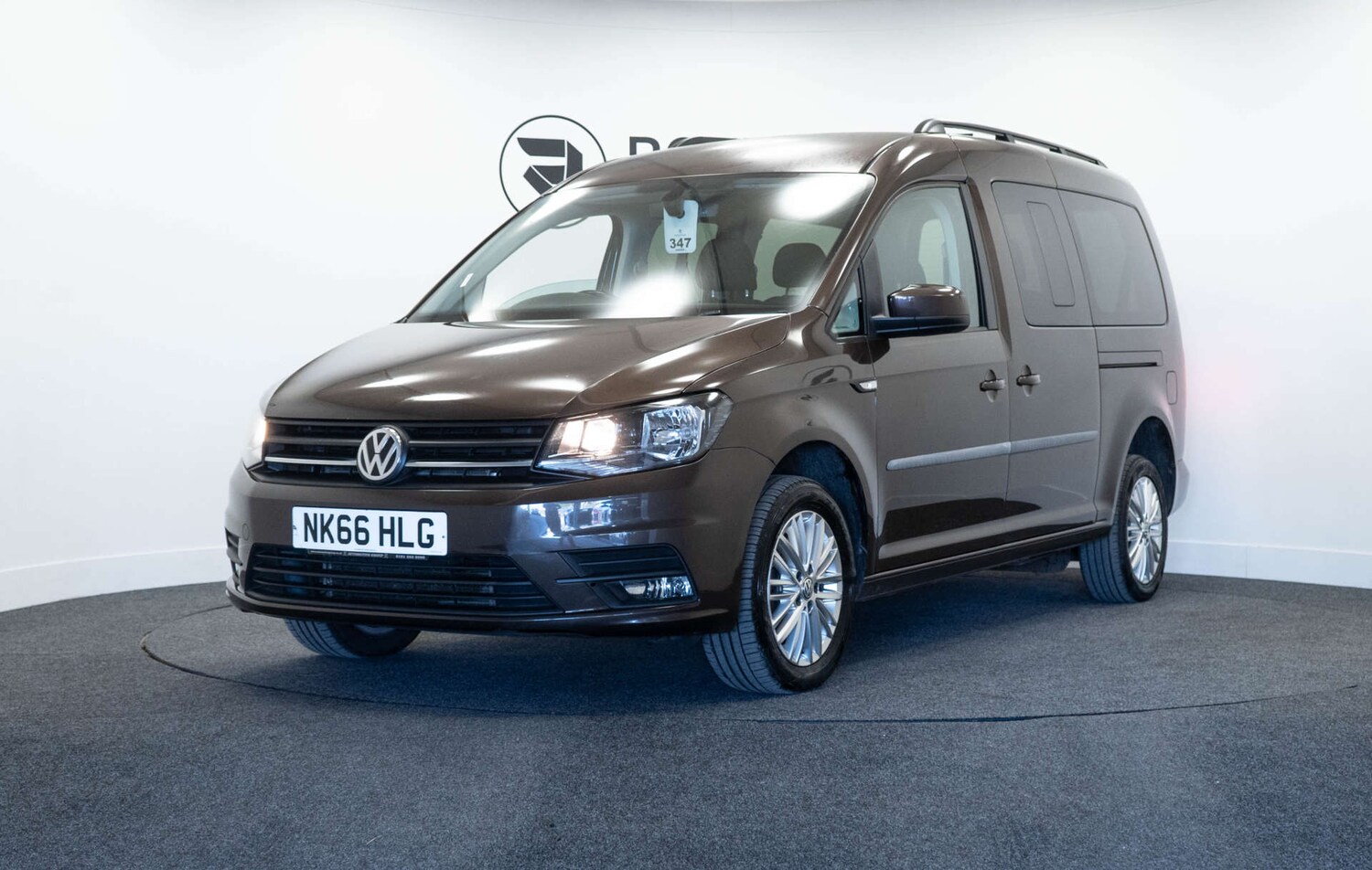 Used Volkswagen Caddy Maxi Life 2017 for sale - 77950476: Photo 3