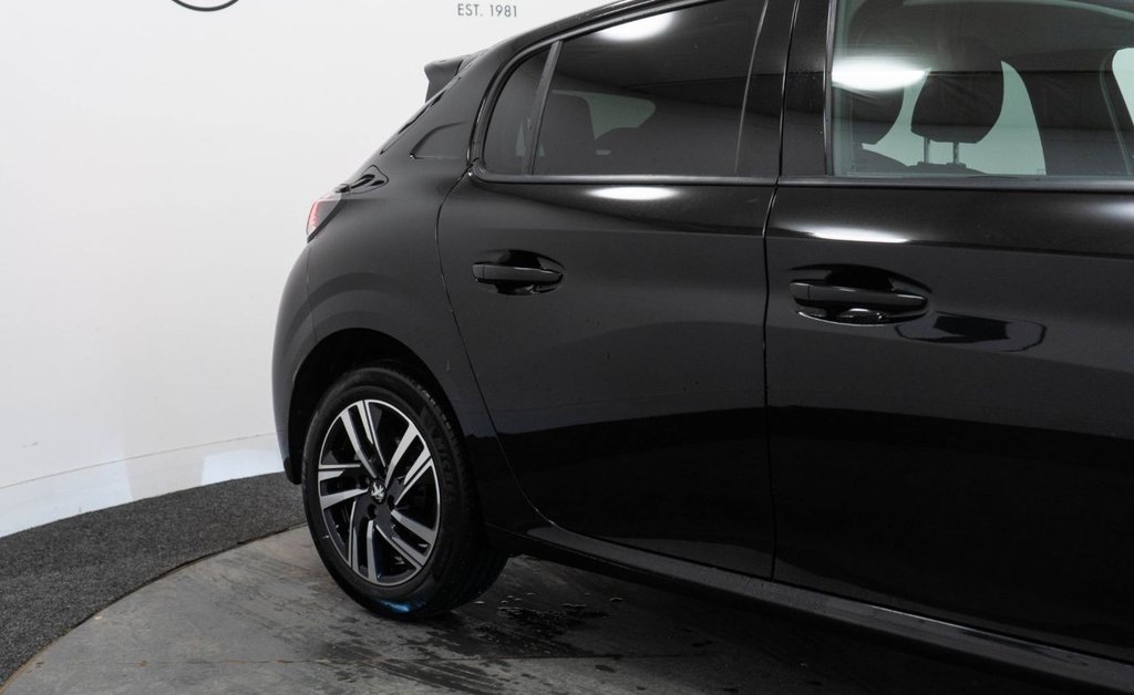 Used Peugeot 208 2023 for sale - 76840777: Photo 14