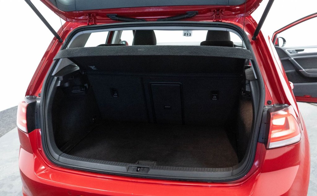 Used Volkswagen Golf 2015 for sale - 77394343: Photo 35