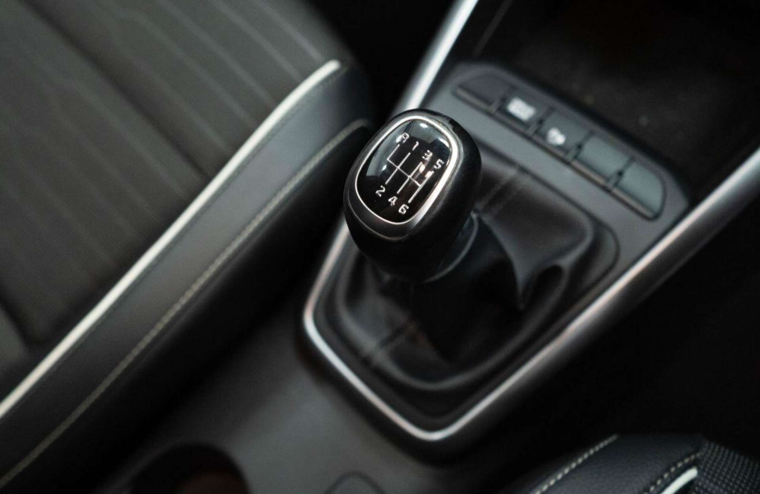 Used Kia Stonic 2022 for sale - 77930850: Photo 27