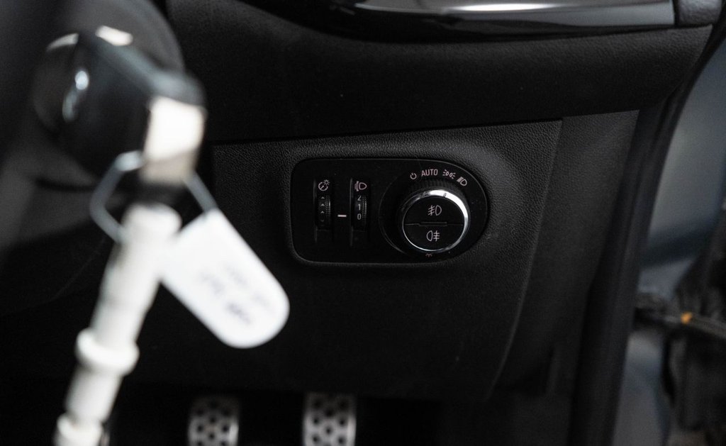 Used Vauxhall Corsa 2015 for sale - 76535435: Photo 22