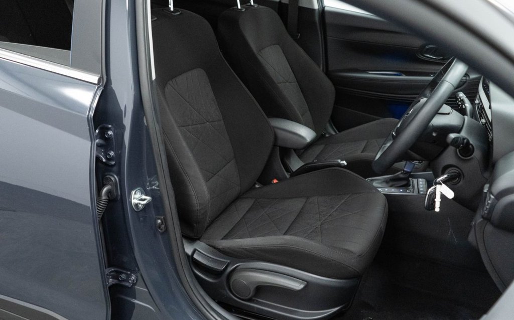 Used Hyundai BAYON 2023 for sale - 76686077: Photo 17