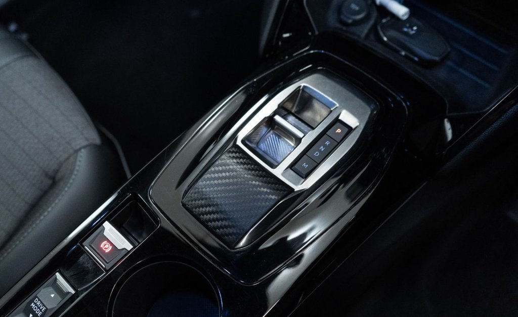 Used Peugeot 2008 2023 for sale - 77089052: Photo 29