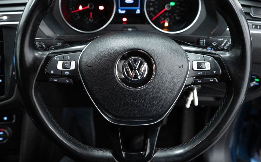 Used Volkswagen Tiguan Allspace 2020 for sale - 76582419: Photo 24