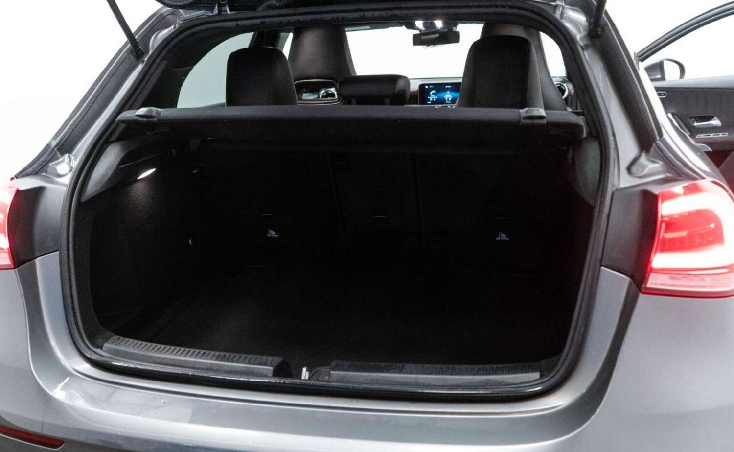 Used Mercedes-Benz A-Class 2020 for sale - 77930675: Photo 34