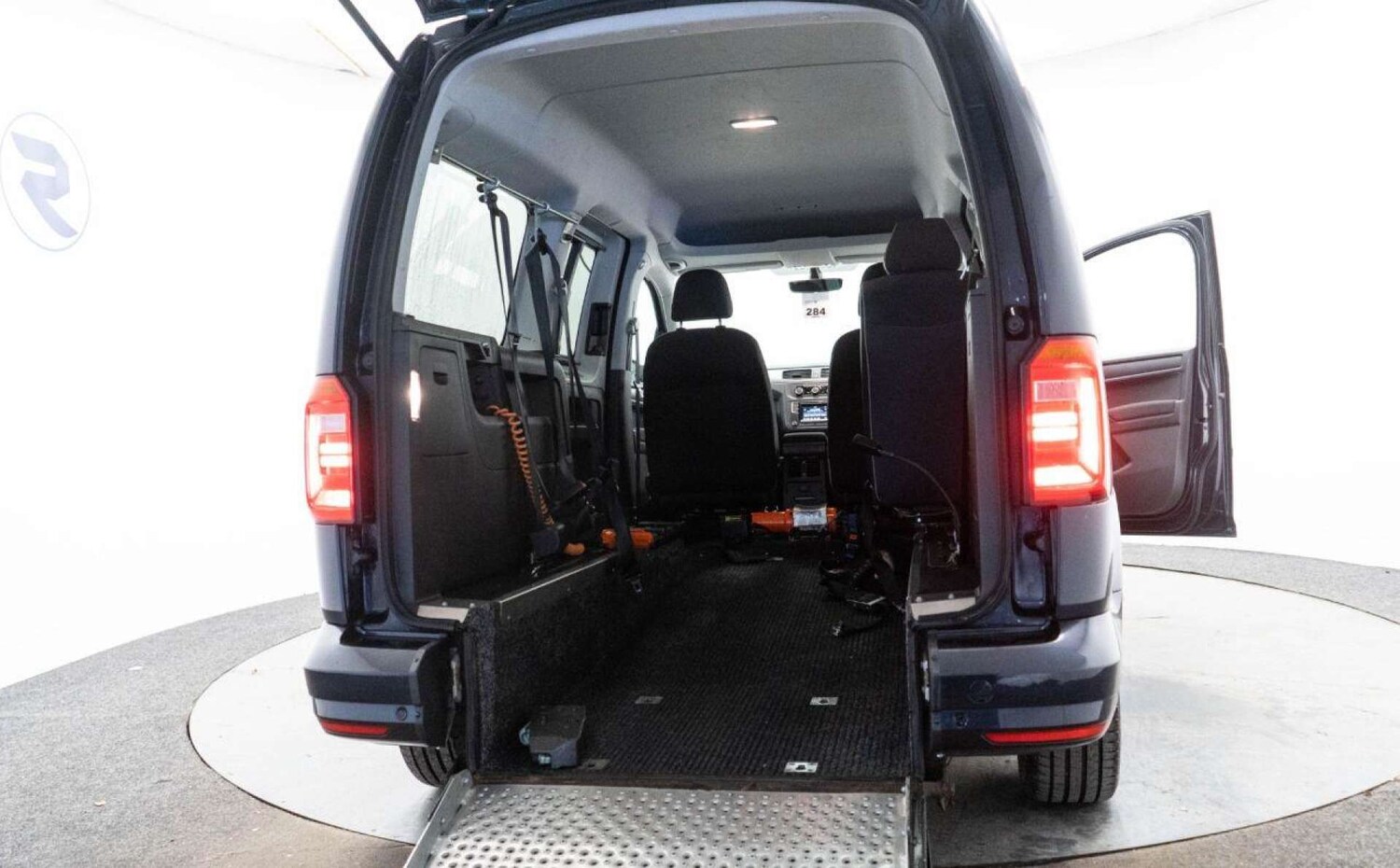 Used Volkswagen Caddy Maxi Life 2020 for sale - 77930642: Photo 29