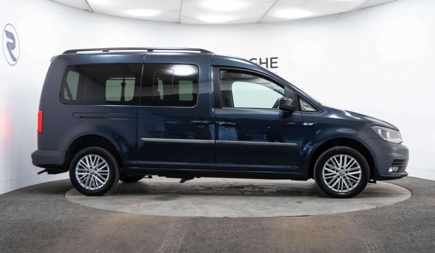 Used Volkswagen Caddy Maxi Life 2020 for sale - 77930642: Photo 9
