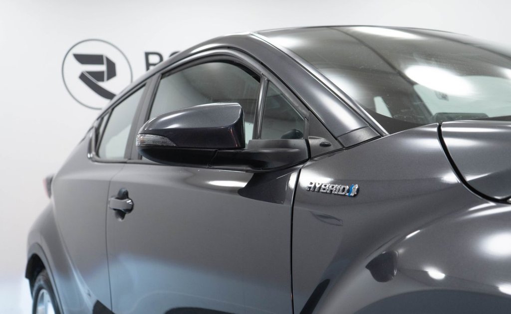 Used Toyota C-HR 2021 for sale - 77642360: Photo 12