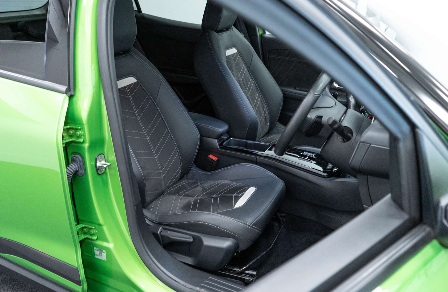 Used Vauxhall Mokka 2023 for sale - 78003906: Photo 25