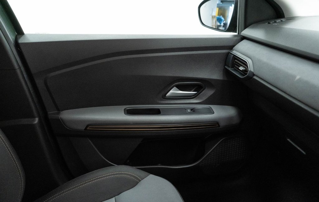 Used Dacia Jogger 2024 for sale - 77263261: Photo 29