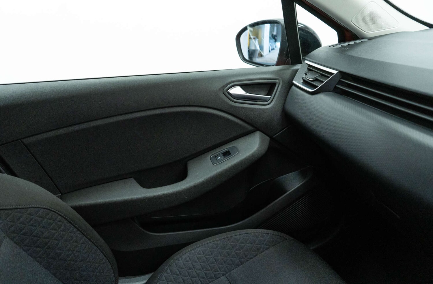 Used Renault Clio 2023 for sale - 78176802: Photo 34