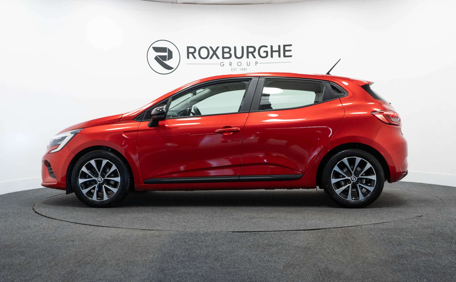 Used Renault Clio 2023 for sale - 78176802: Photo 4