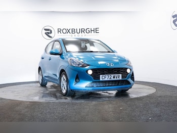 Used Hyundai i10 2022 for sale - 77199779: Photo