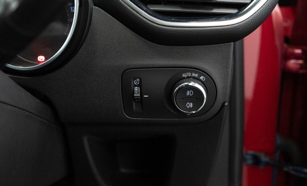 Used Vauxhall Crossland 2022 for sale - 77110482: Photo 22