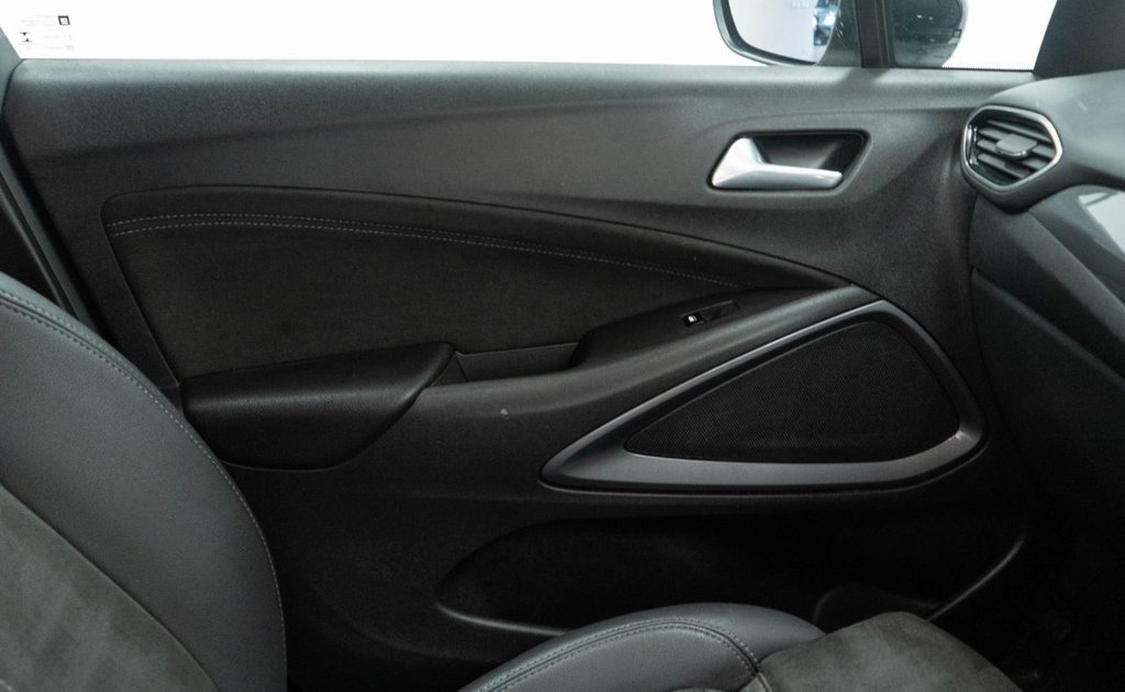 Used Vauxhall Crossland 2022 for sale - 77422056: Photo 32