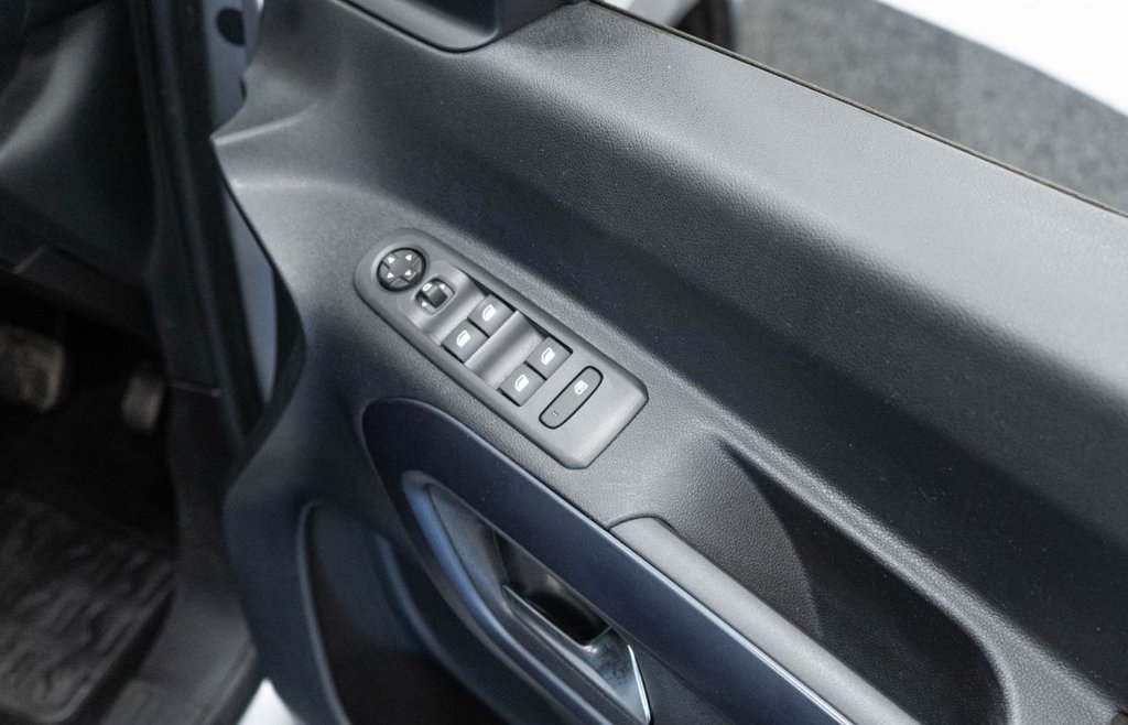 Used Peugeot Rifter 2021 for sale - 76396004: Photo 23