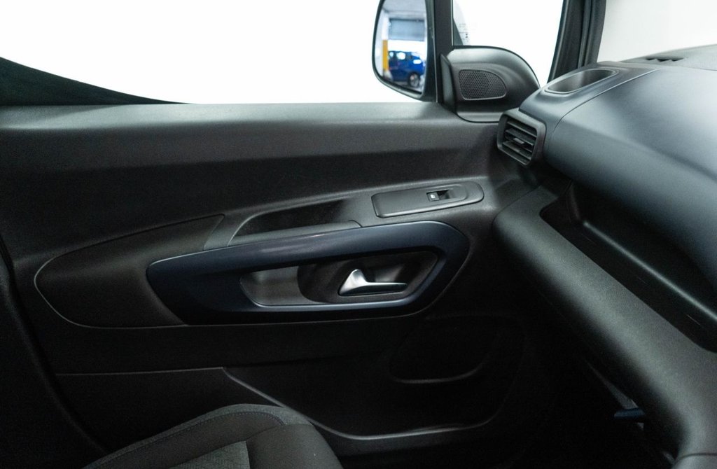 Used Peugeot Rifter 2021 for sale - 76396004: Photo 29