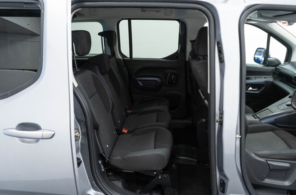 Used Peugeot Rifter 2021 for sale - 76396004: Photo 31