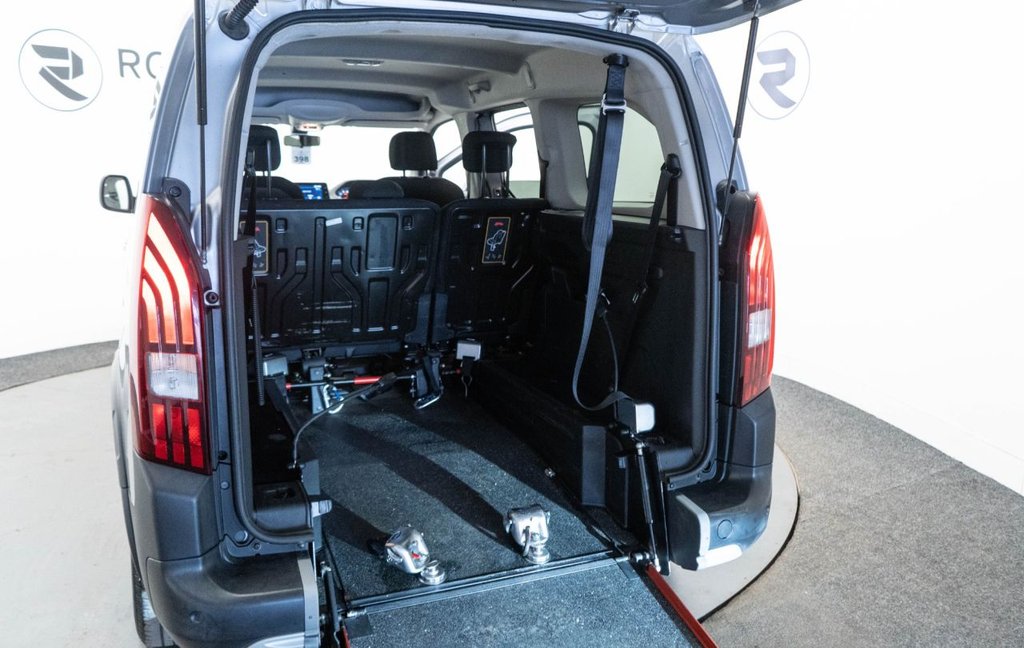 Used Peugeot Rifter 2021 for sale - 76396004: Photo 34