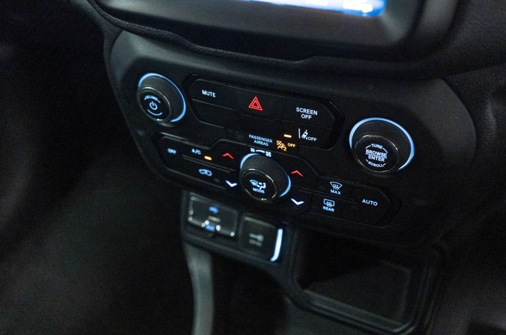 Used Jeep Renegade 2022 for sale - 77463682: Photo 28