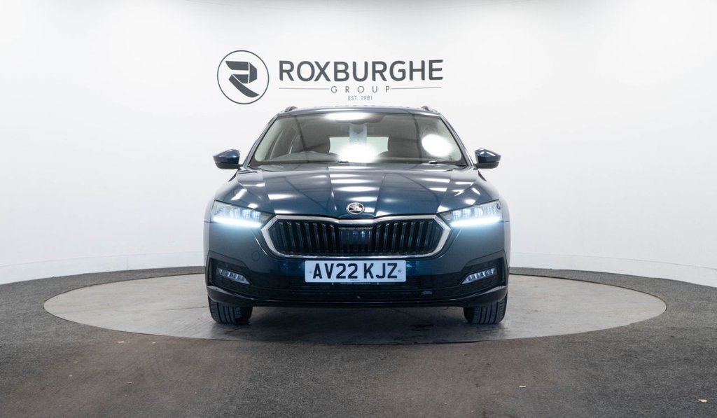 Used Skoda Octavia 2022 for sale - 76724957: Photo 2