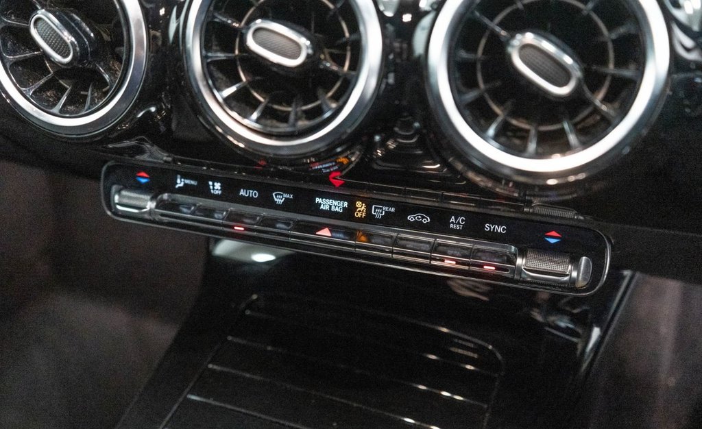 Used Mercedes-Benz A-Class 2020 for sale - 76496131: Photo 31