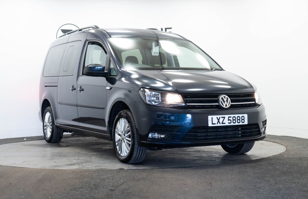 Used Volkswagen Caddy Maxi Life 2018 for sale - 76395760: Photo 1