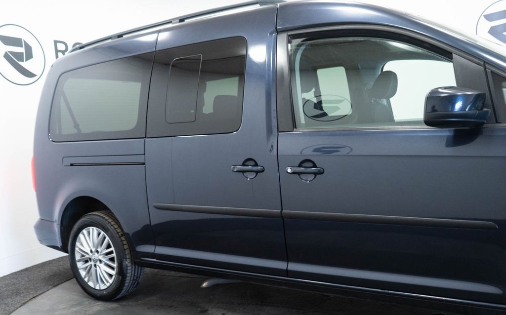 Used Volkswagen Caddy Maxi Life 2018 for sale - 76395760: Photo 13