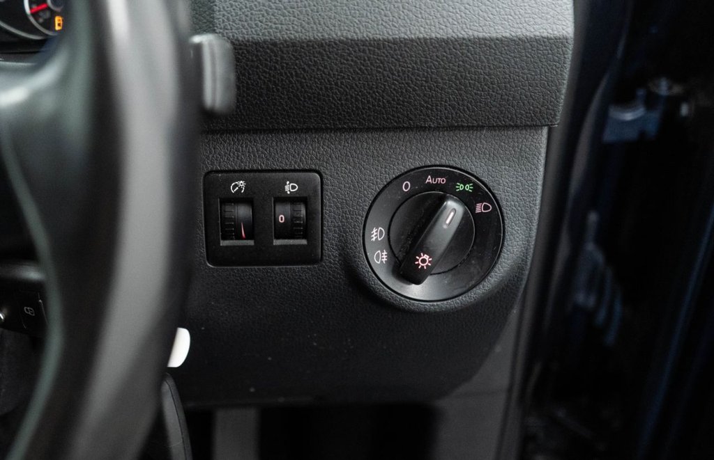 Used Volkswagen Caddy Maxi Life 2018 for sale - 76395760: Photo 23