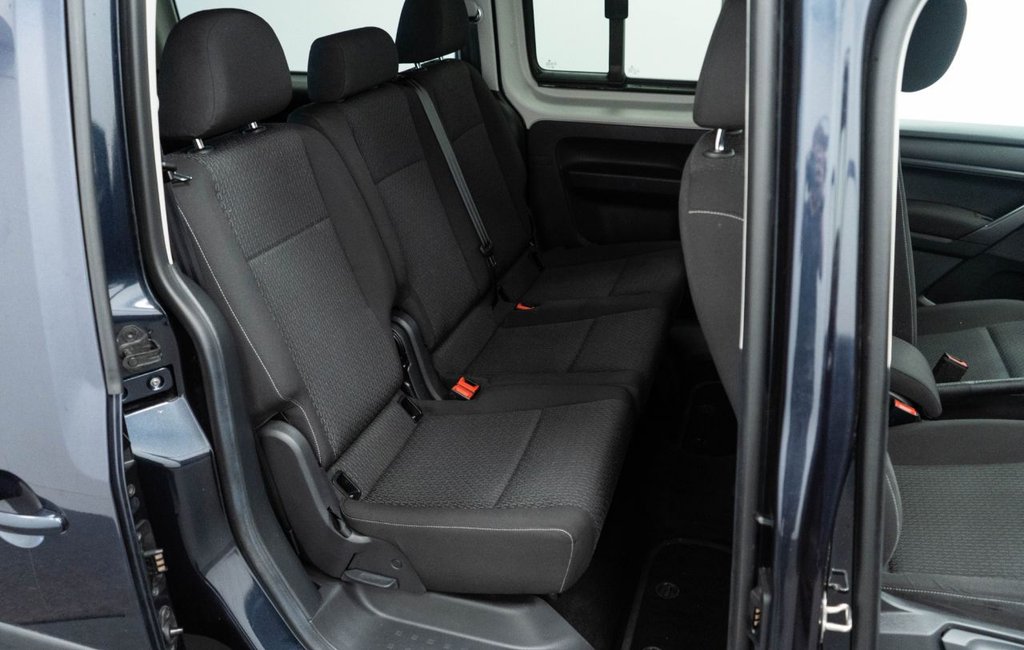 Used Volkswagen Caddy Maxi Life 2018 for sale - 76395760: Photo 32