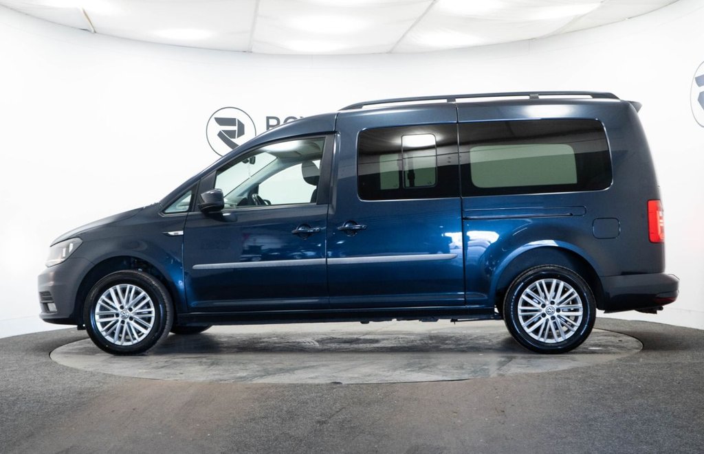 Used Volkswagen Caddy Maxi Life 2018 for sale - 76395760: Photo 4