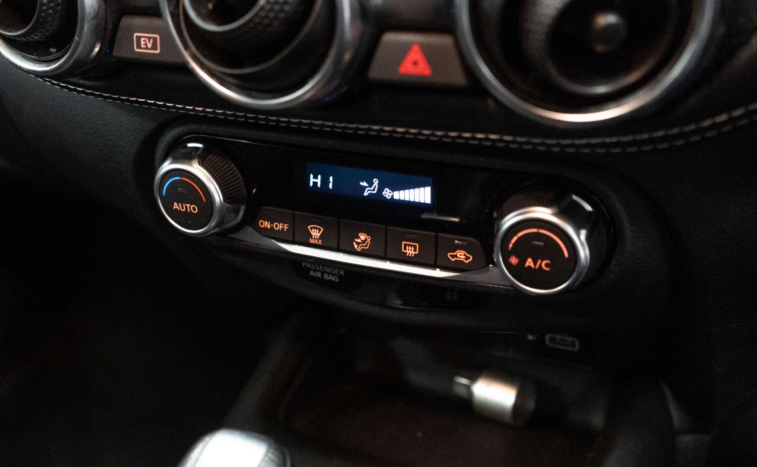 Used Nissan Juke 2023 for sale - 77930673: Photo 29