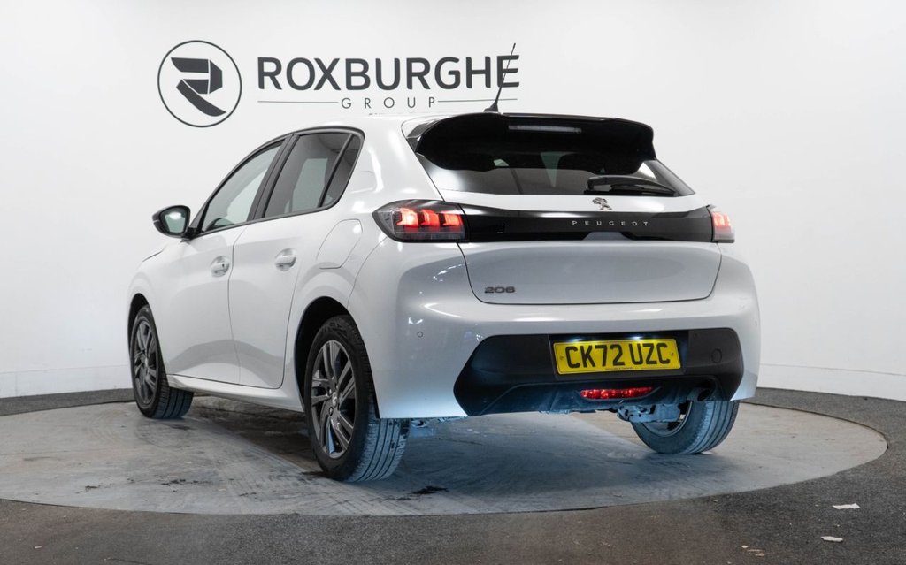 Used Peugeot 208 2022 for sale - 77089114: Photo 5