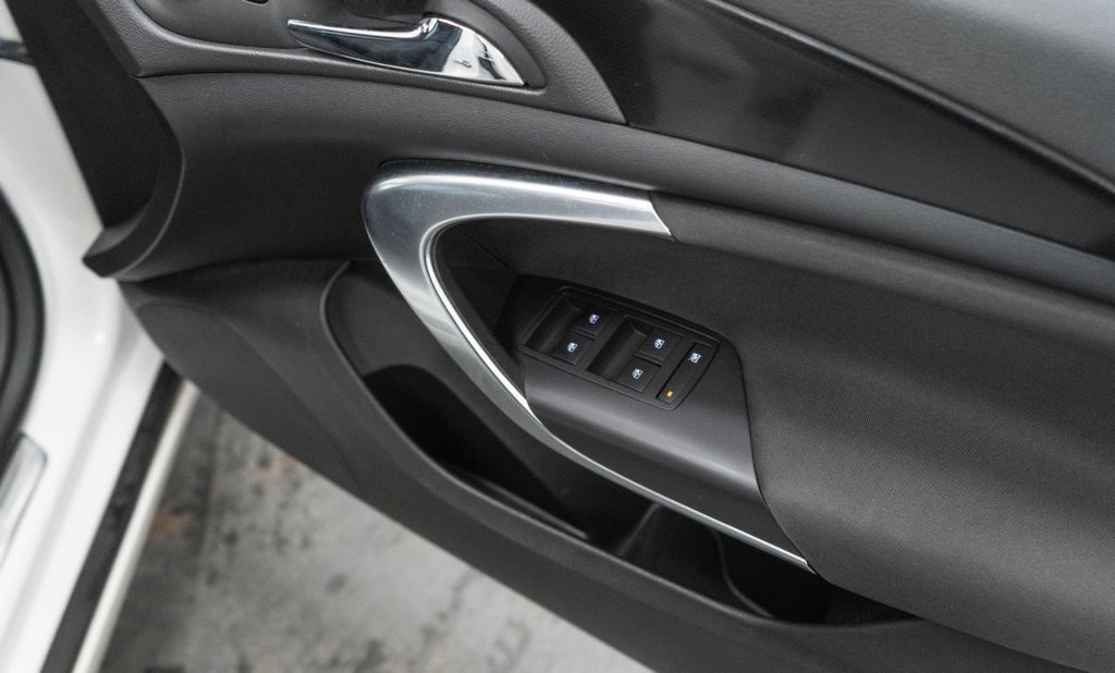 Used Vauxhall Insignia 2016 for sale - 77139603: Photo 21