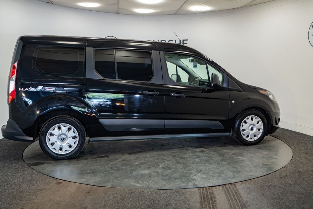 Used Ford Grand Tourneo Connect 2020 for sale - 76591172: Photo 17