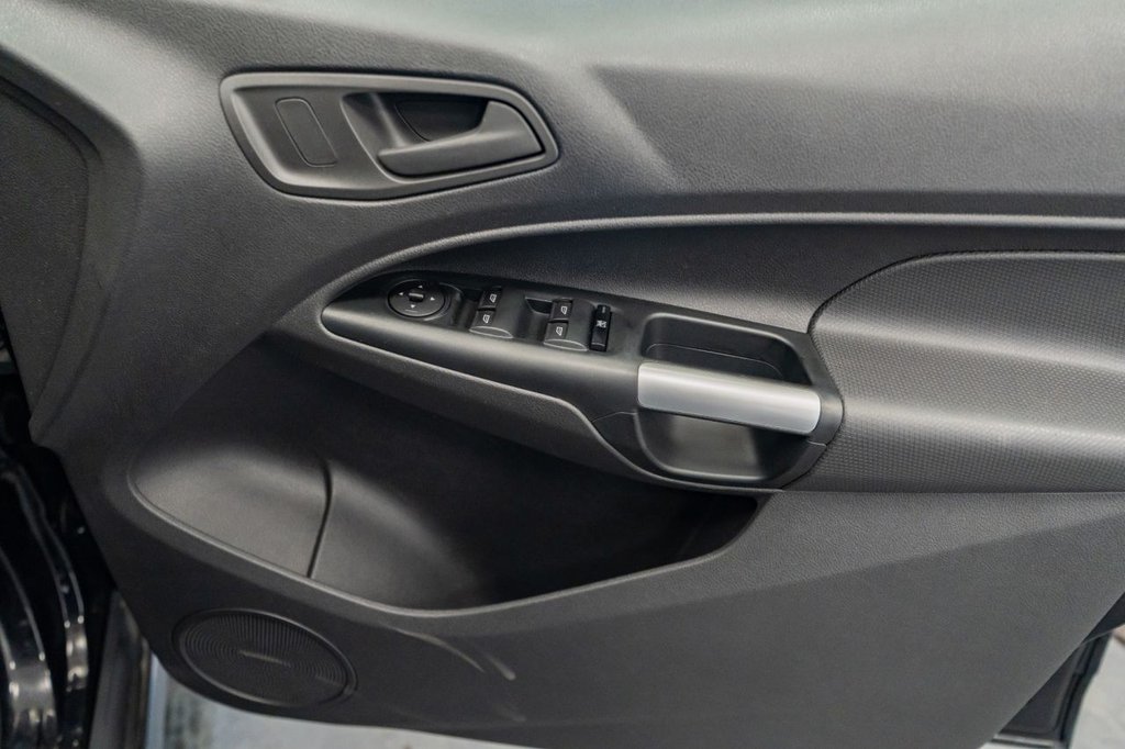 Used Ford Grand Tourneo Connect 2020 for sale - 76591172: Photo 35