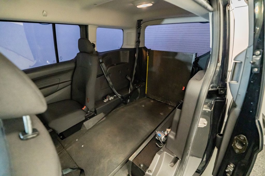 Used Ford Grand Tourneo Connect 2020 for sale - 76591172: Photo 37